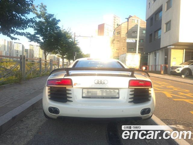 Audi R8 из Кореи Encar