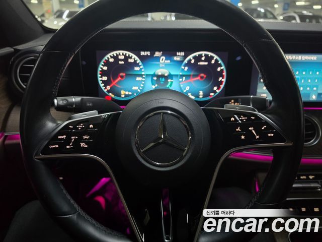Mercedes-Benz E-Class E250 Exclusive — пробег 89 374 км