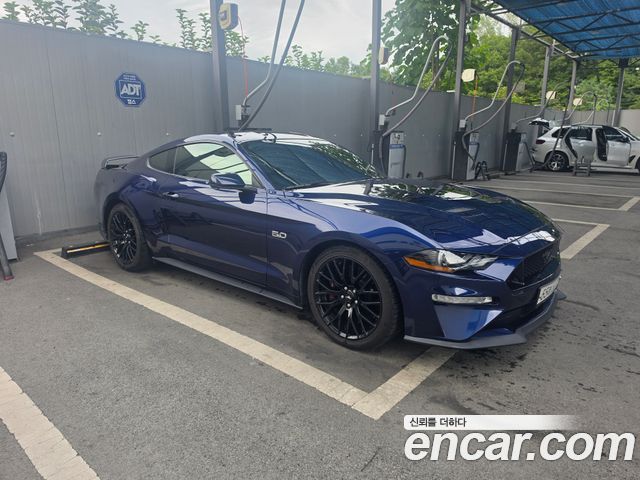Ford Mustang GT Coupe — пробег 65 000 км — фото 5 из 5