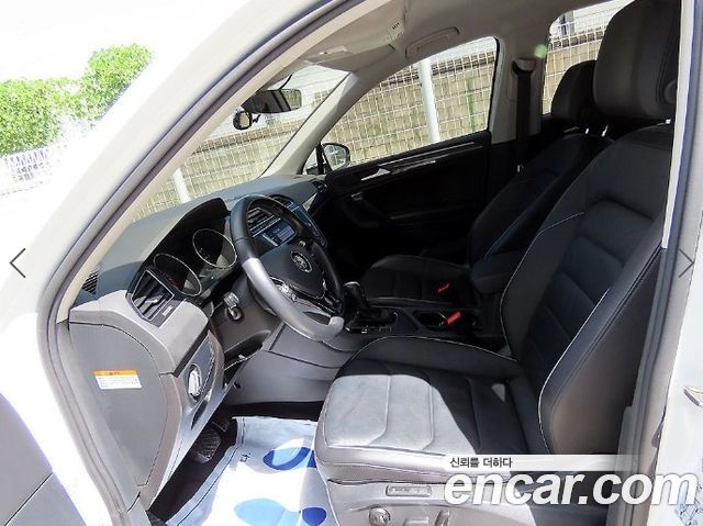 Volkswagen Tiguan из Кореи Encar