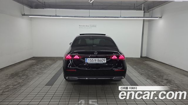 Mercedes-Benz E-Class E300 4MATIC Exclusive — пробег 15 421 км