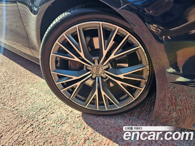 Audi A7 из Кореи Encar