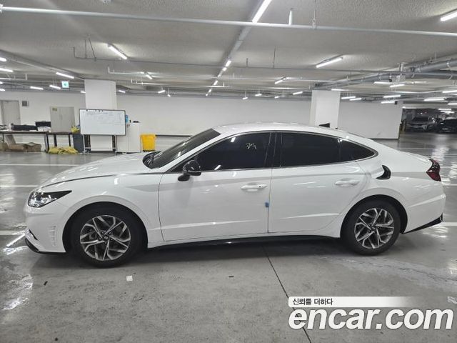 Hyundai Sonata 2.0 Premium Plus — пробег 106 092 км — фото 3 из 5