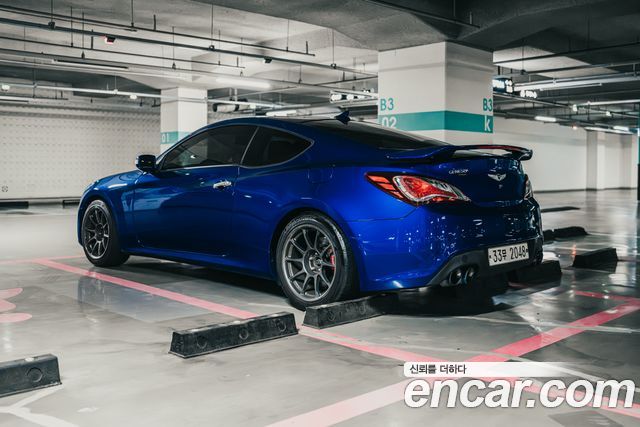 Hyundai Genesis из Кореи Encar