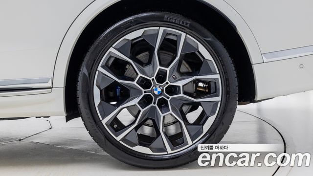 BMW X7 xDrive 40i M Sport 6STR — пробег 6 097 км — фото 5 из 5