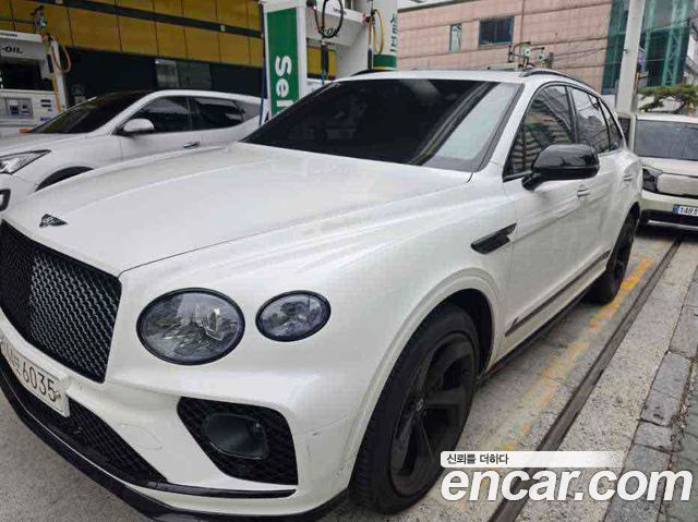 Bentley Bentayga 4.0 V8 S Black Edition — пробег 16 300 км — фото 3 из 5