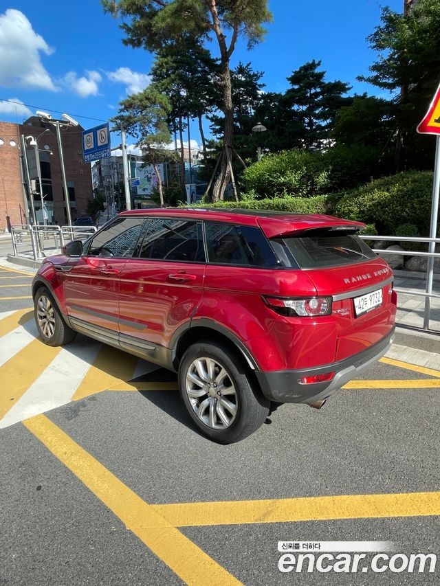 Land Rover Range Rover Evoque 2.2 SD4 Pure — пробег 117 500 км — фото 2 из 5