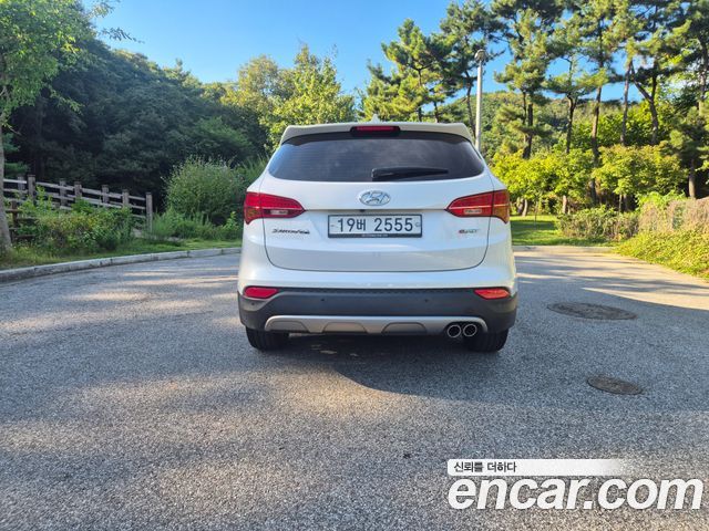 Hyundai Santafe Diesel(e-VGT) 2.0 2WD Exclusive — пробег 105 104 км — фото 4 из 5