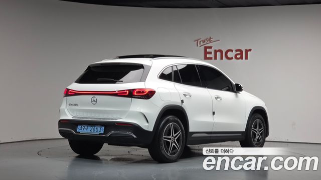 Mercedes-Benz EQA из Кореи Encar