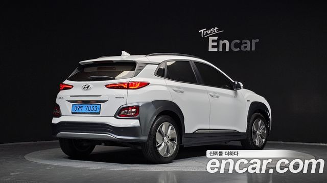Hyundai Kona из Кореи Encar
