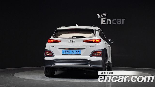 Hyundai Kona из Кореи Encar