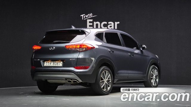 Hyundai Tucson из Кореи Encar