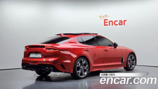 Kia Stinger из Кореи Encar