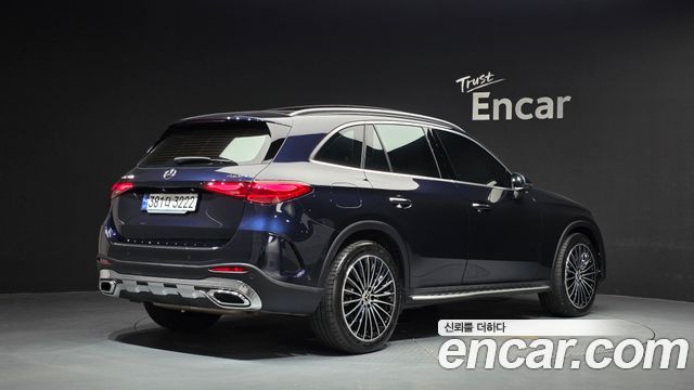 Mercedes-Benz GLC-Class GLC300 4MATIC AMG Line — пробег 13 125 км — фото 2 из 5