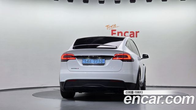 Tesla Model X из Кореи Encar