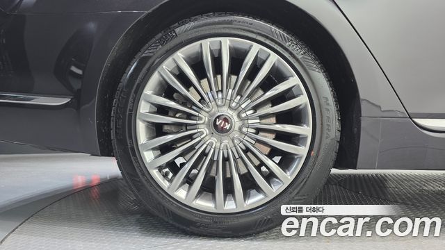 Kia K9 из Кореи Encar