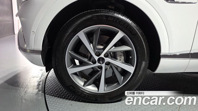 Genesis GV80 из Кореи Encar