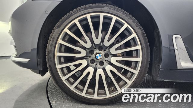 BMW 7-Series из Кореи Encar