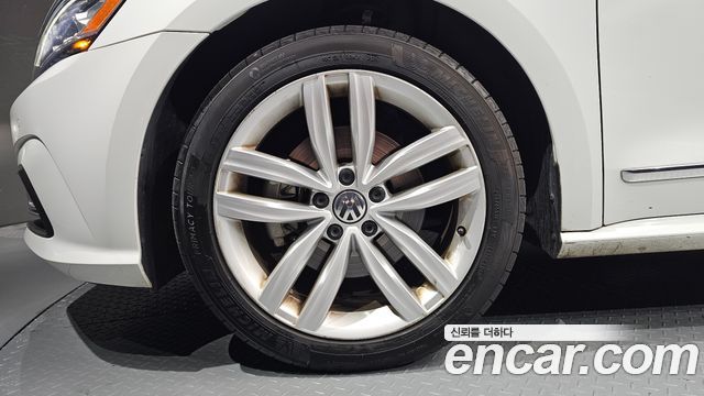 Volkswagen Passat 2.0 TSI B7 — пробег 49 102 км