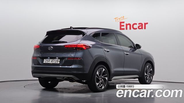 Hyundai Tucson из Кореи Encar