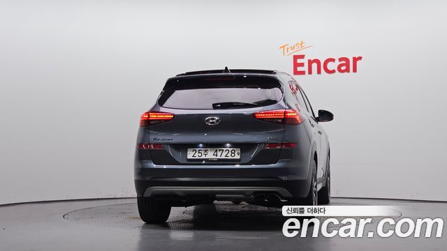 Hyundai Tucson из Кореи Encar