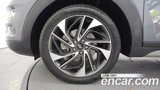 Hyundai Tucson из Кореи Encar