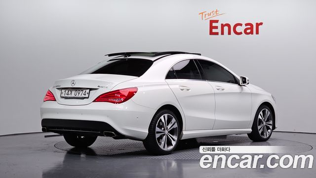 Mercedes-Benz CLA-Class CLA200 d 4MATIC — пробег 105 639 км — фото 2 из 5