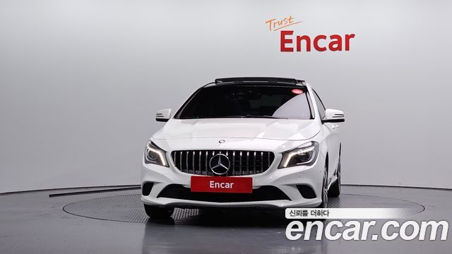 Mercedes-Benz CLA-Class CLA200 d 4MATIC — пробег 105 639 км — фото 3 из 5