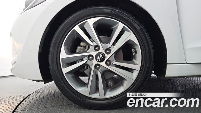 Hyundai AVANTE из Кореи Encar