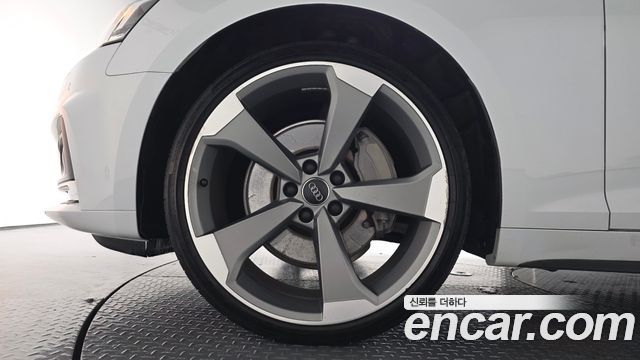 Audi A5 45 TFSI Quattro Premium Sportback — пробег 79 576 км