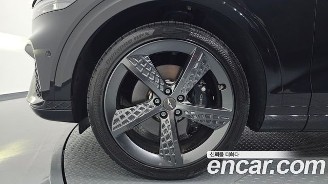 Genesis GV70 из Кореи Encar