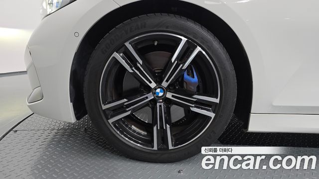 BMW 3-Series из Кореи Encar