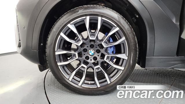 BMW X6 xDrive40i M Sport — пробег 25 861 км — фото 5 из 5
