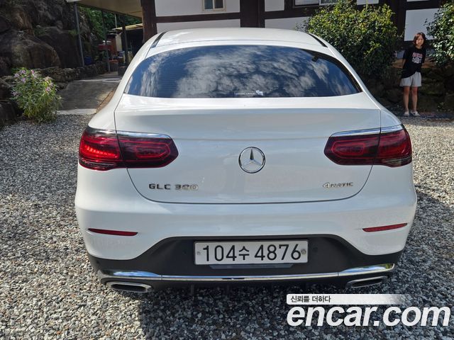 Mercedes-Benz GLC-Class GCL300 4MATIC Coupe — пробег 61 000 км — фото 5 из 5