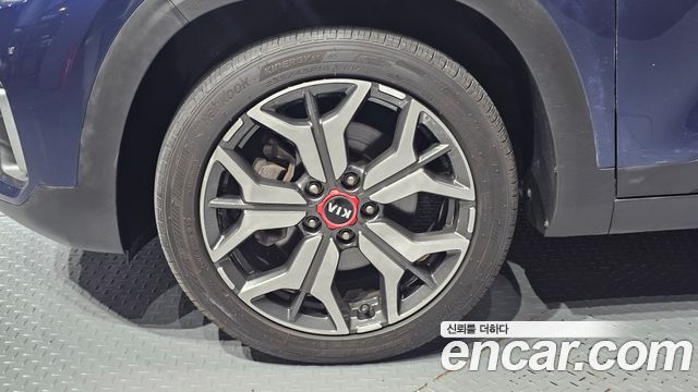 Kia Seltos из Кореи Encar