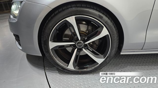 Audi A7 из Кореи Encar