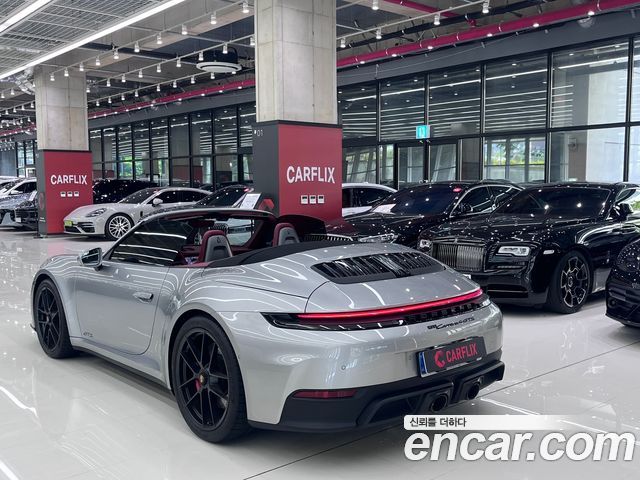 Porsche 911 Carrera 4 GTS Cabriolet — пробег 4 250 км — фото 5 из 5