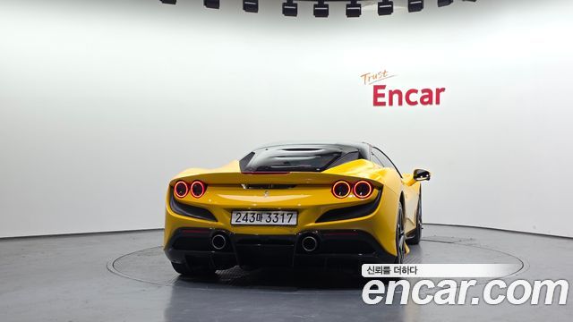Ferrari F8 из Кореи Encar
