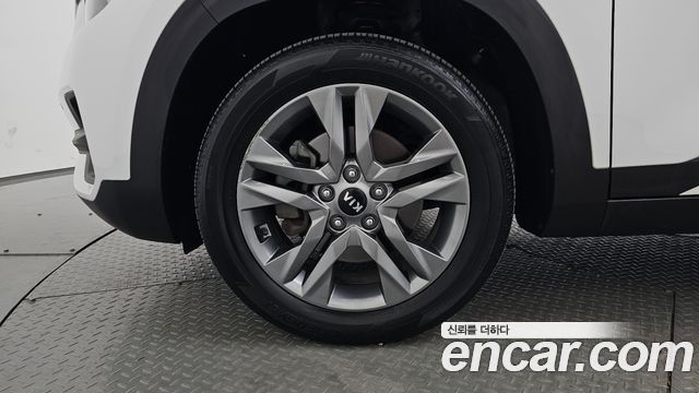 Kia Seltos из Кореи Encar