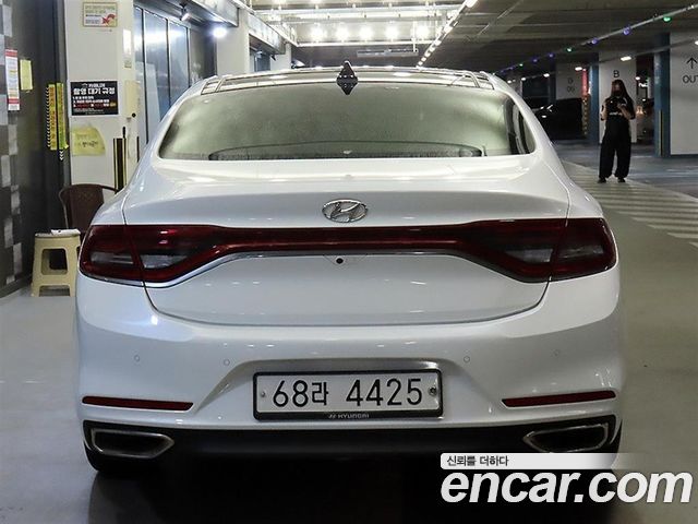 Hyundai Grandeur из Кореи Encar
