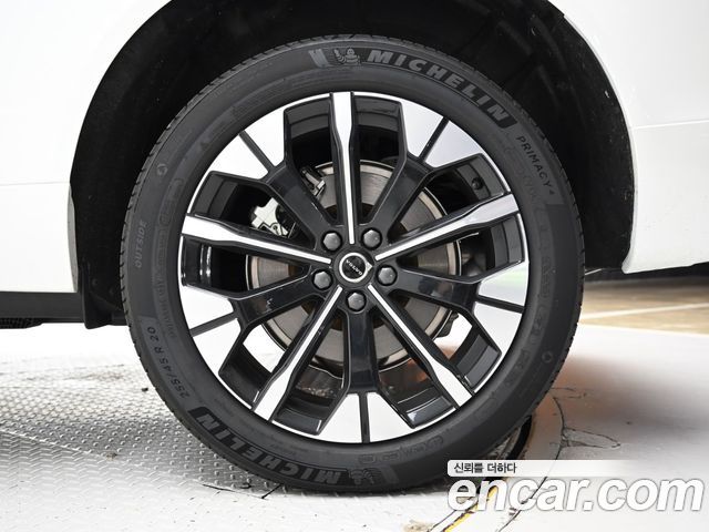 Volvo XC60 T8 Ultra Bright — пробег 6 085 км — фото 5 из 5