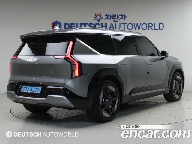 Kia EV9 из Кореи Encar