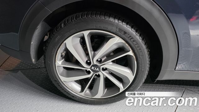 Kia Niro из Кореи Encar
