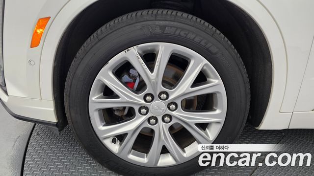 Cadillac XT6 из Кореи Encar