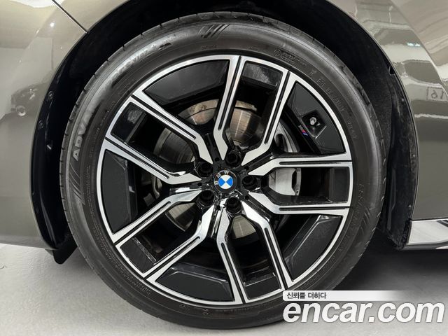 BMW 7-Series 740d xDrive M Sport — пробег 11 187 км — фото 5 из 5
