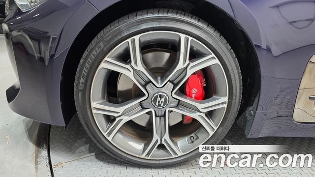 Kia Stinger из Кореи Encar
