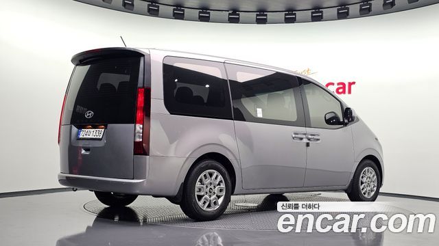 Hyundai Staria из Кореи Encar