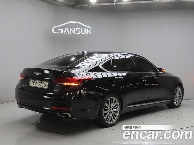 Hyundai Genesis из Кореи Encar