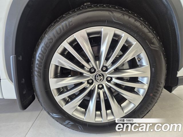Toyota Highlander 2.5 4WD Platimum — пробег 7 602 км — фото 5 из 5