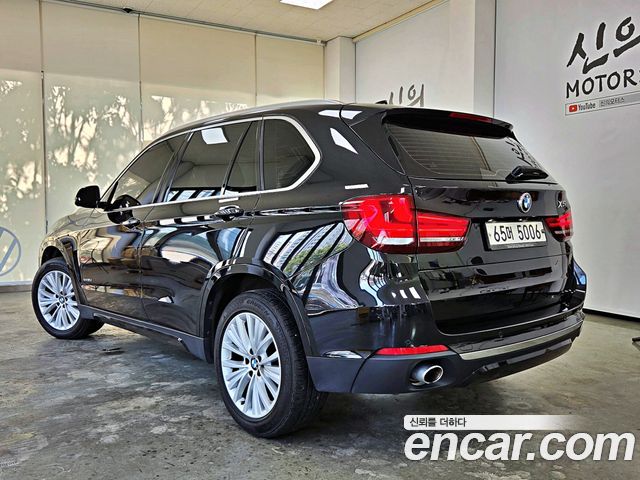 BMW X5 xDrive 30d — пробег 112 000 км — фото 2 из 5